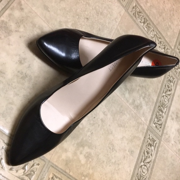 Nine West 9.5 - Picture 2 of 6